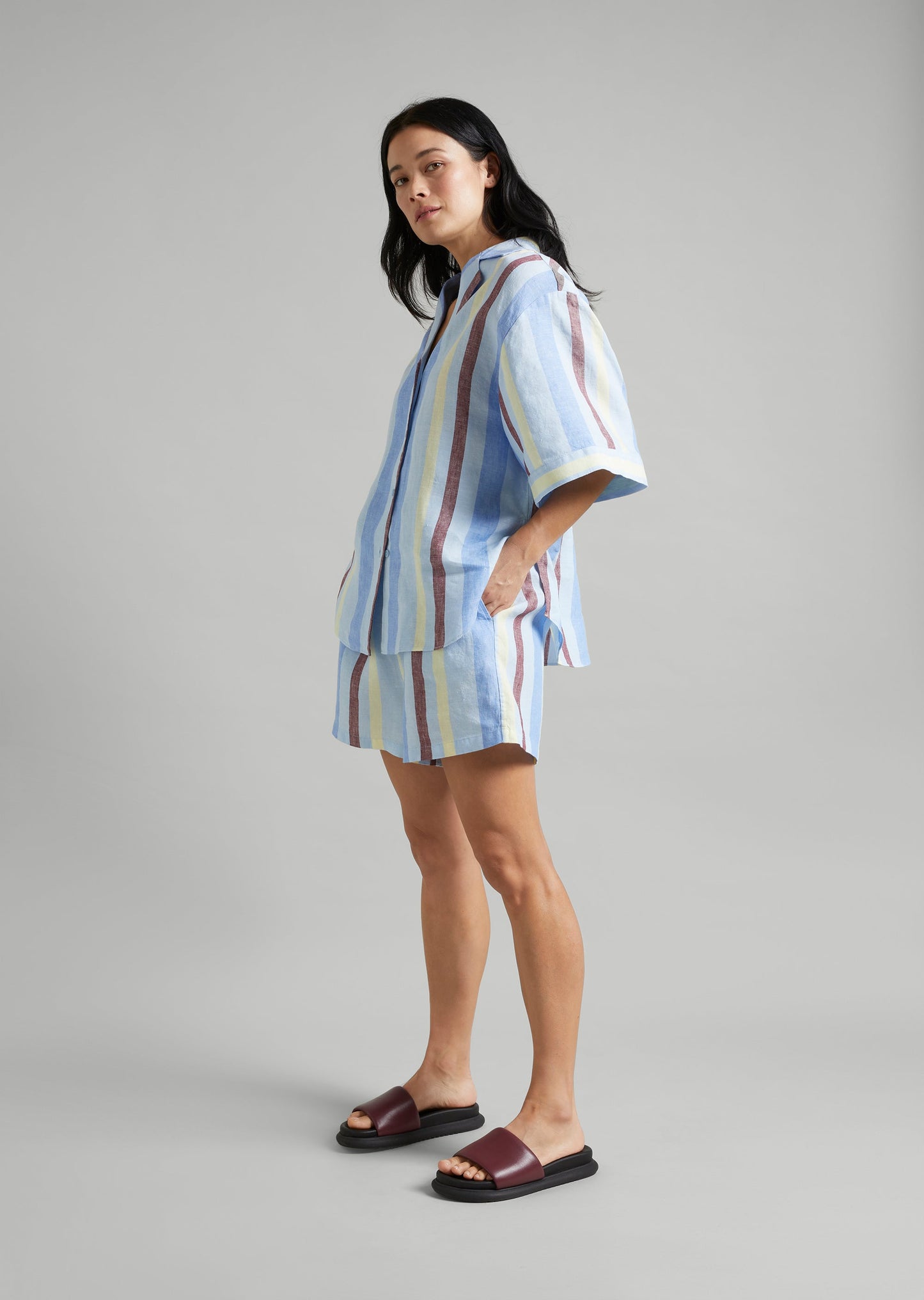 Linen Short