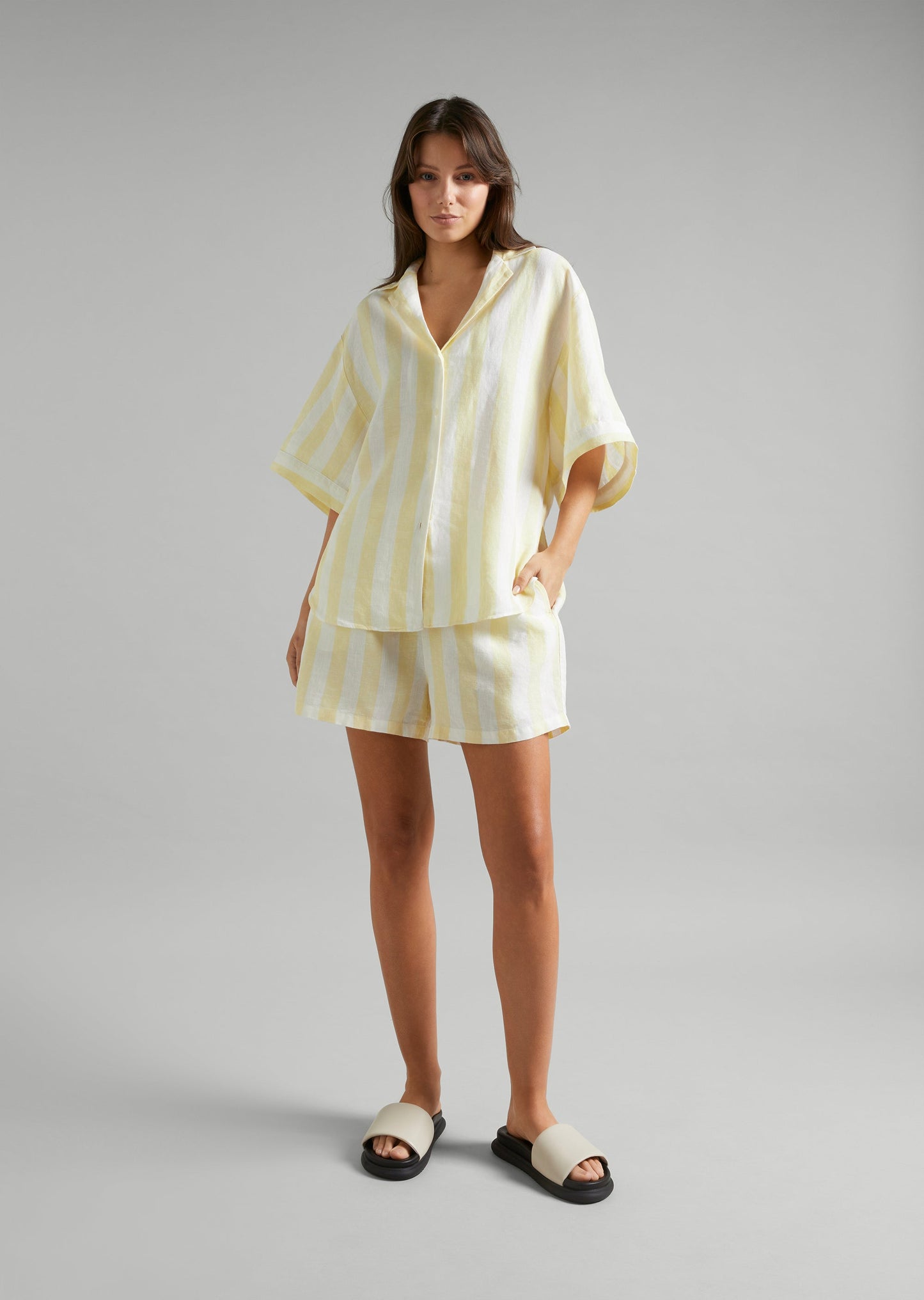 Linen Short
