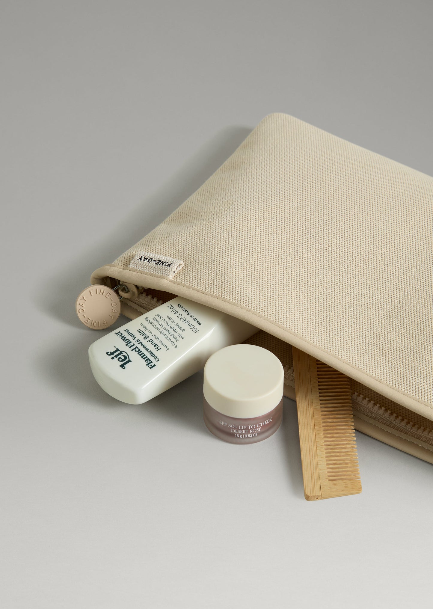 Weekender - Clutch