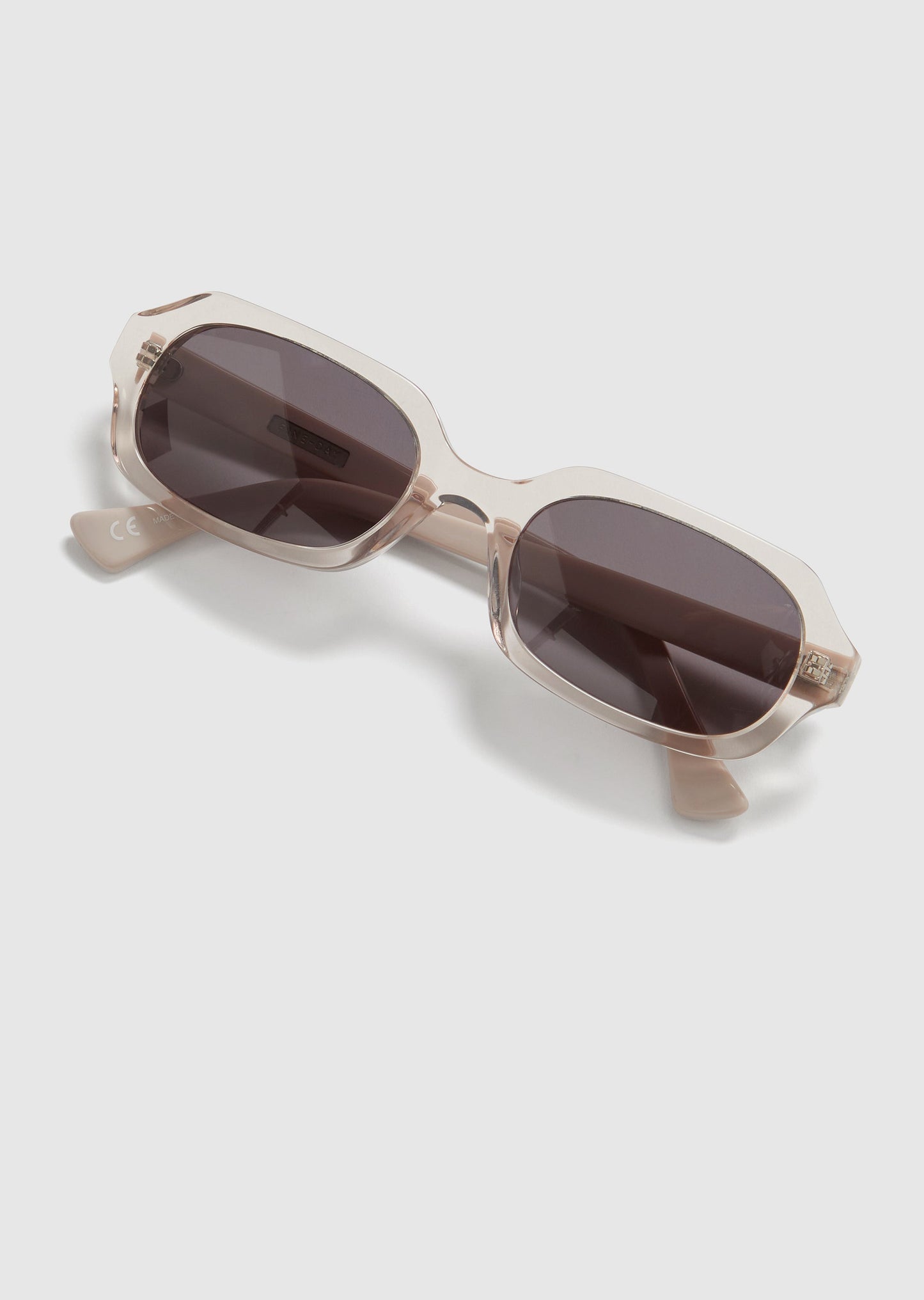 Sol - Oval Sunnies
