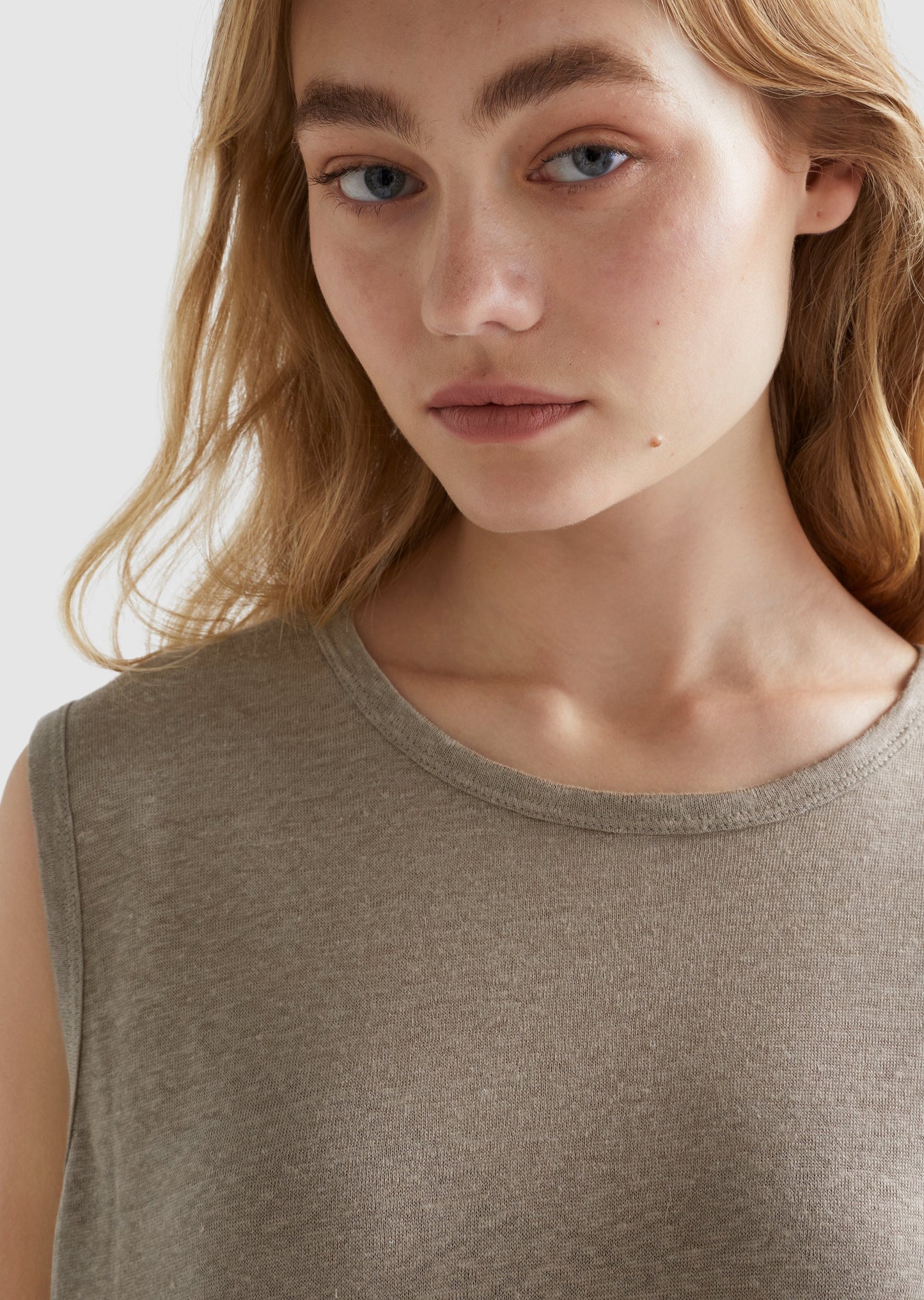 Zephyr - Linen Tank