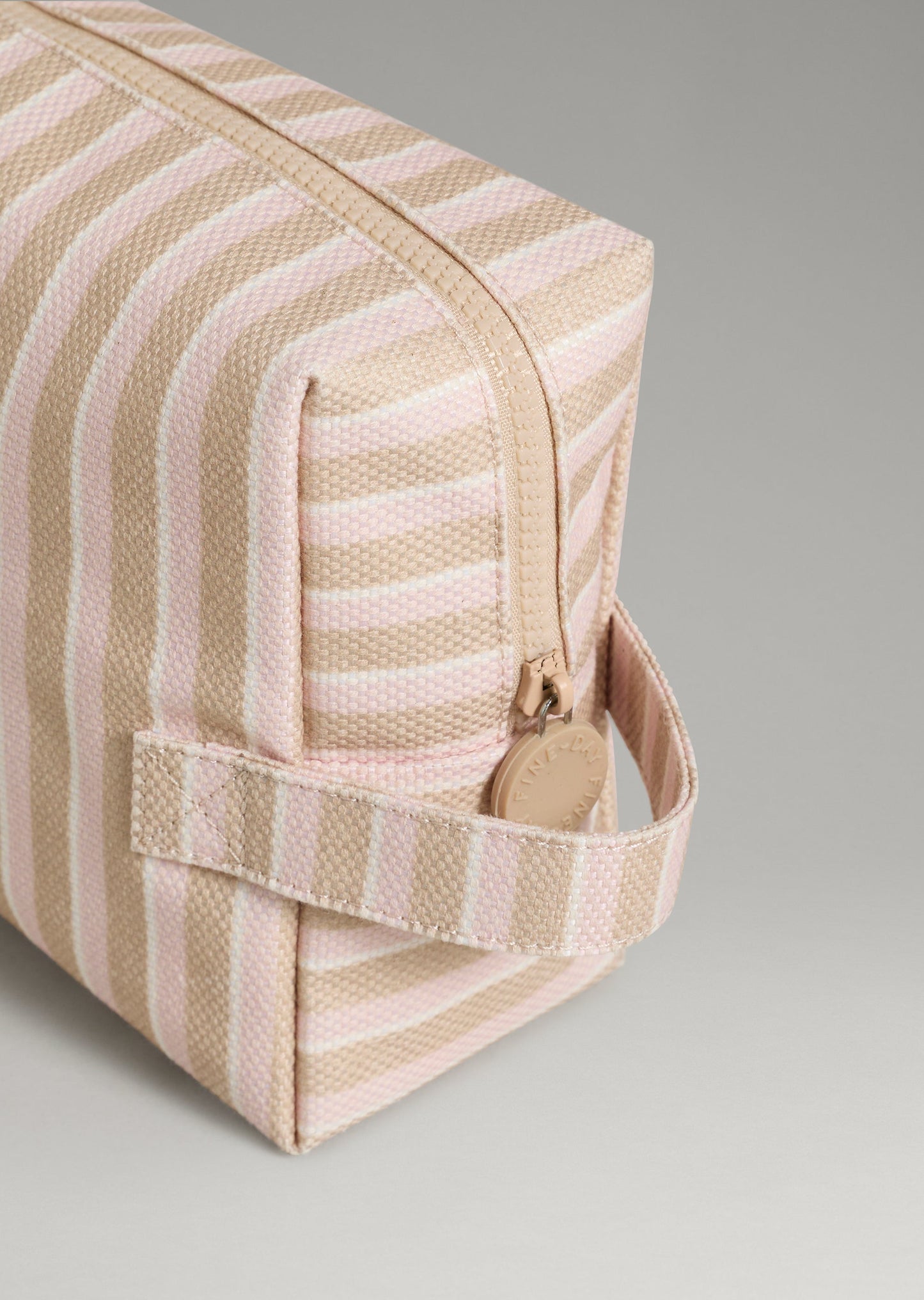 Weekender - Large Pouch