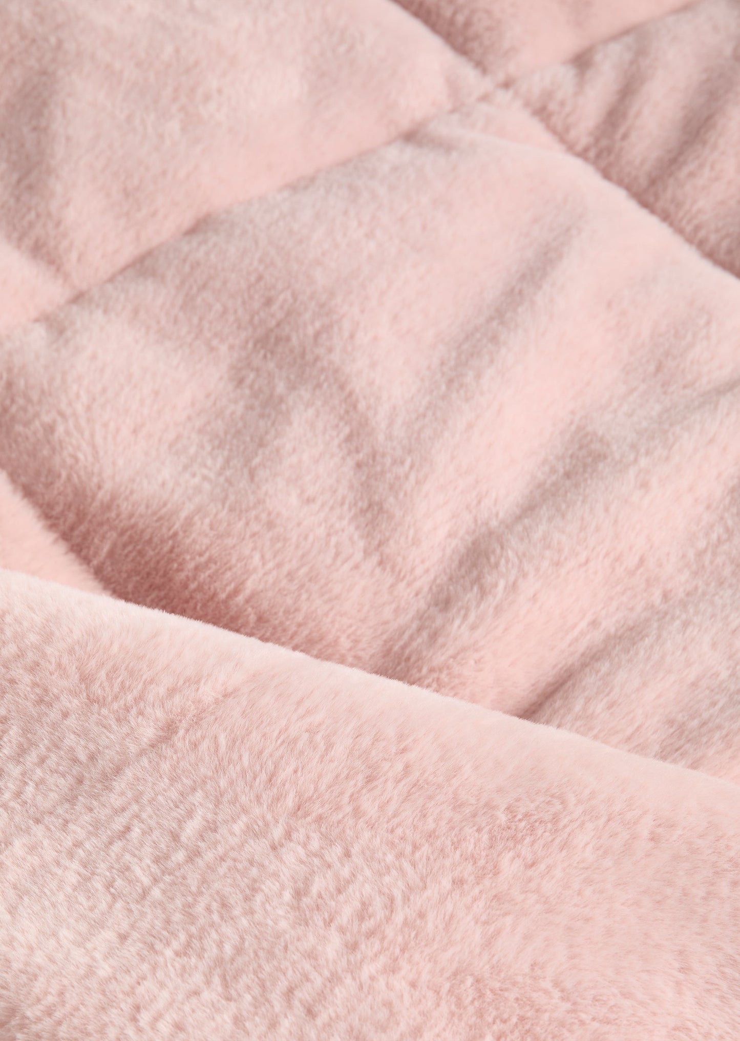 Tranquil - Faux Fur Throw