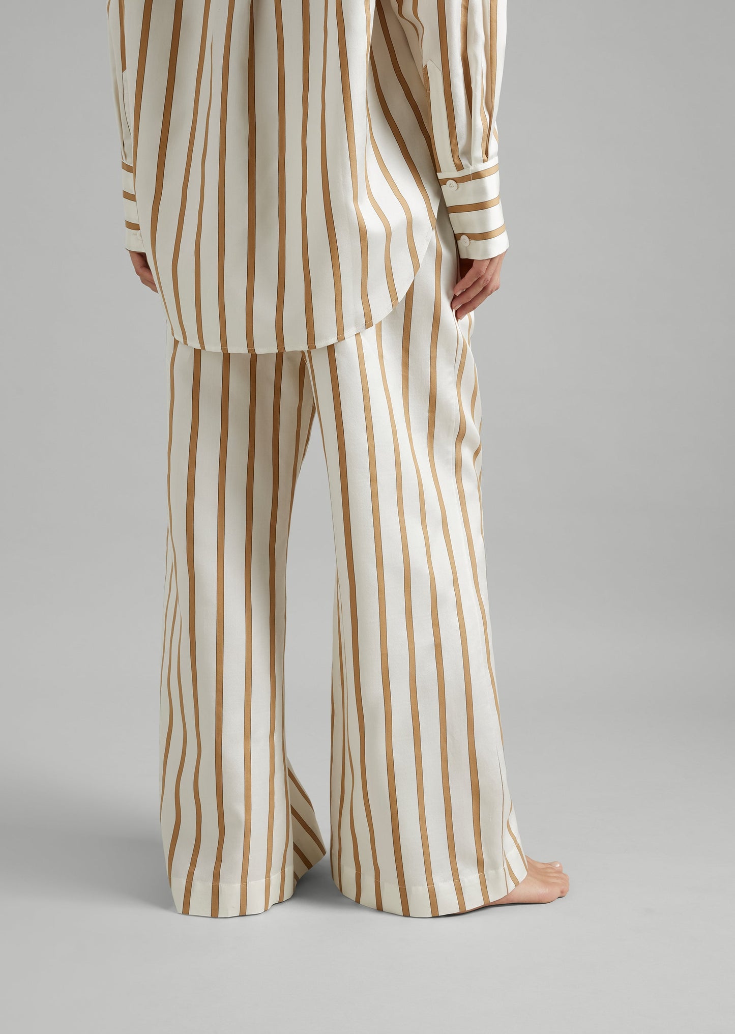 Silk- Twill Wide Leg Pant