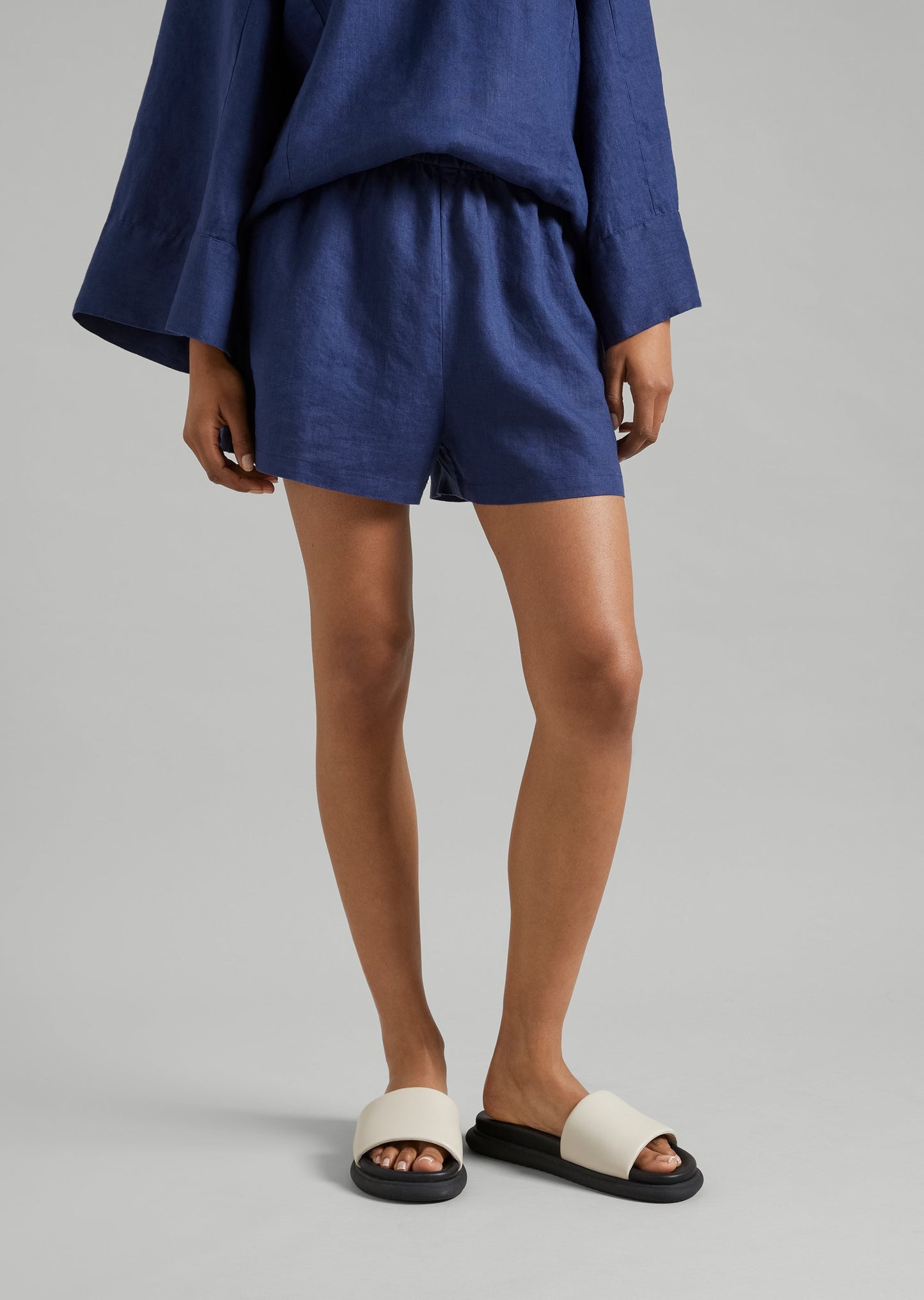 Linen Short