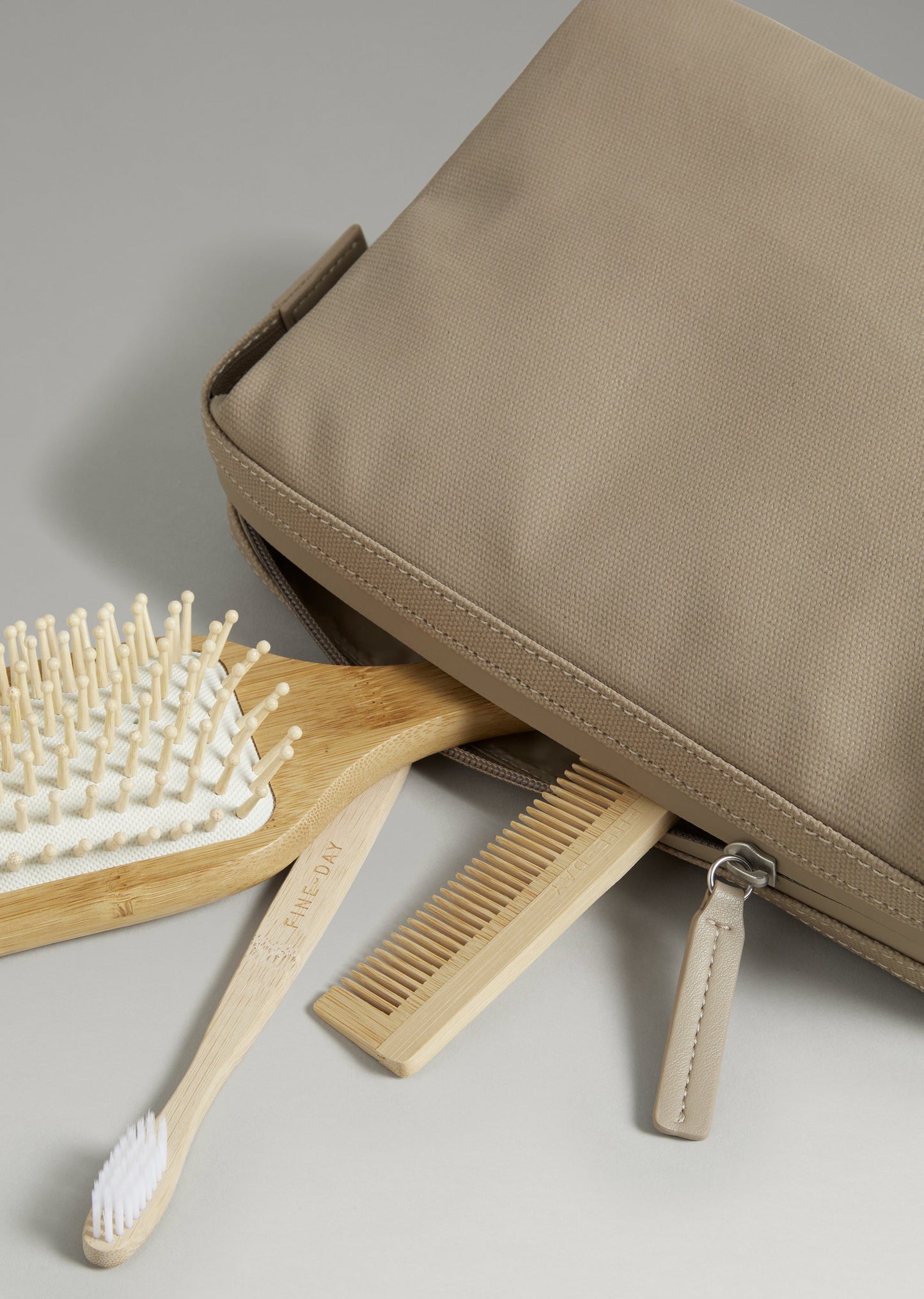 Traveller Canvas Wash Bag