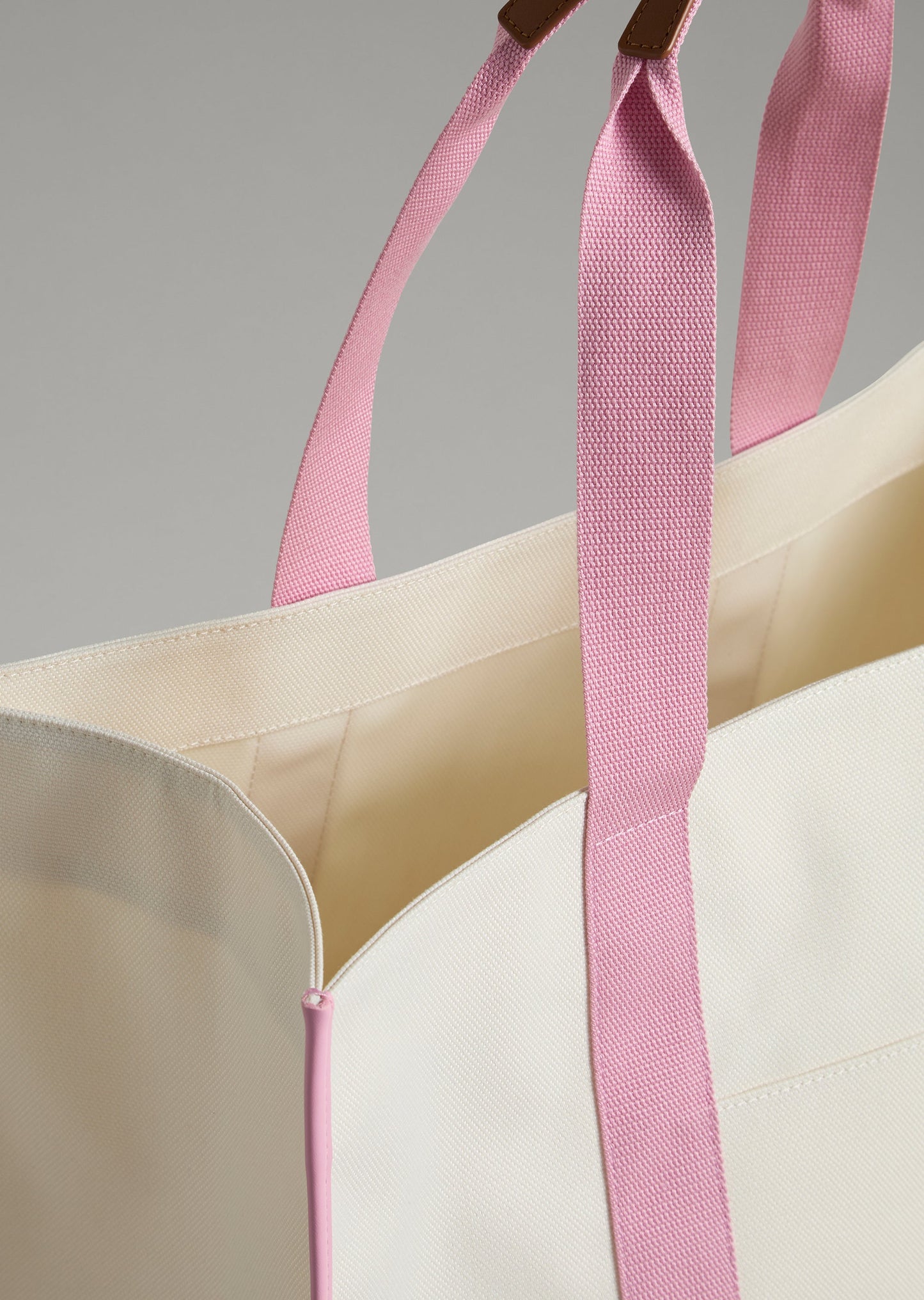 Weekender East West Tote Bag