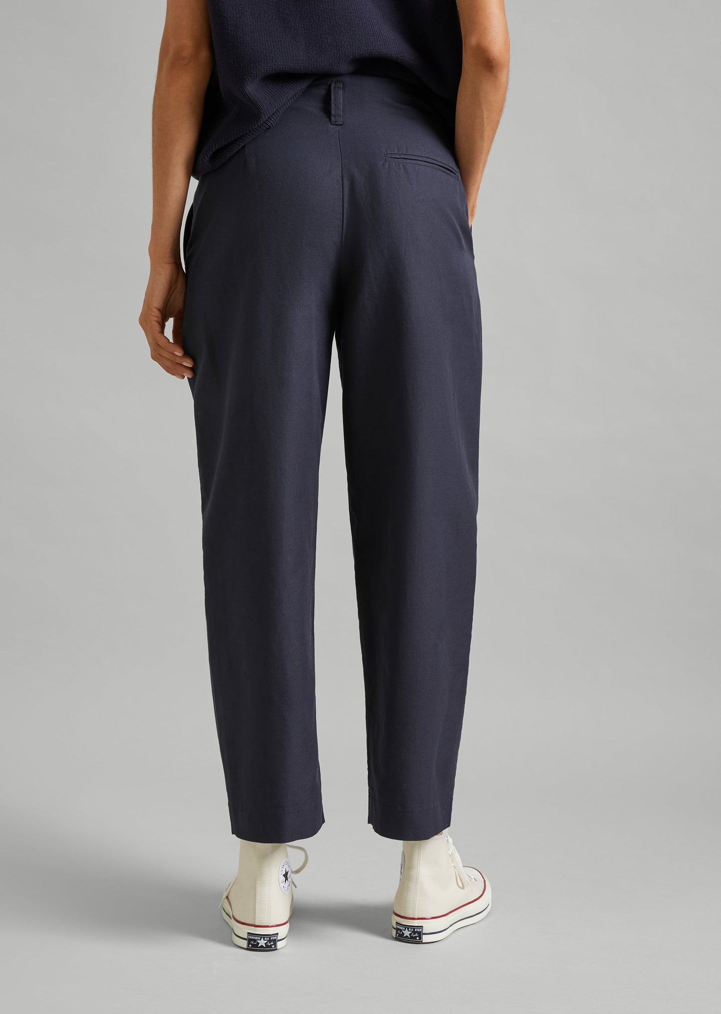 Pleat Front Pant