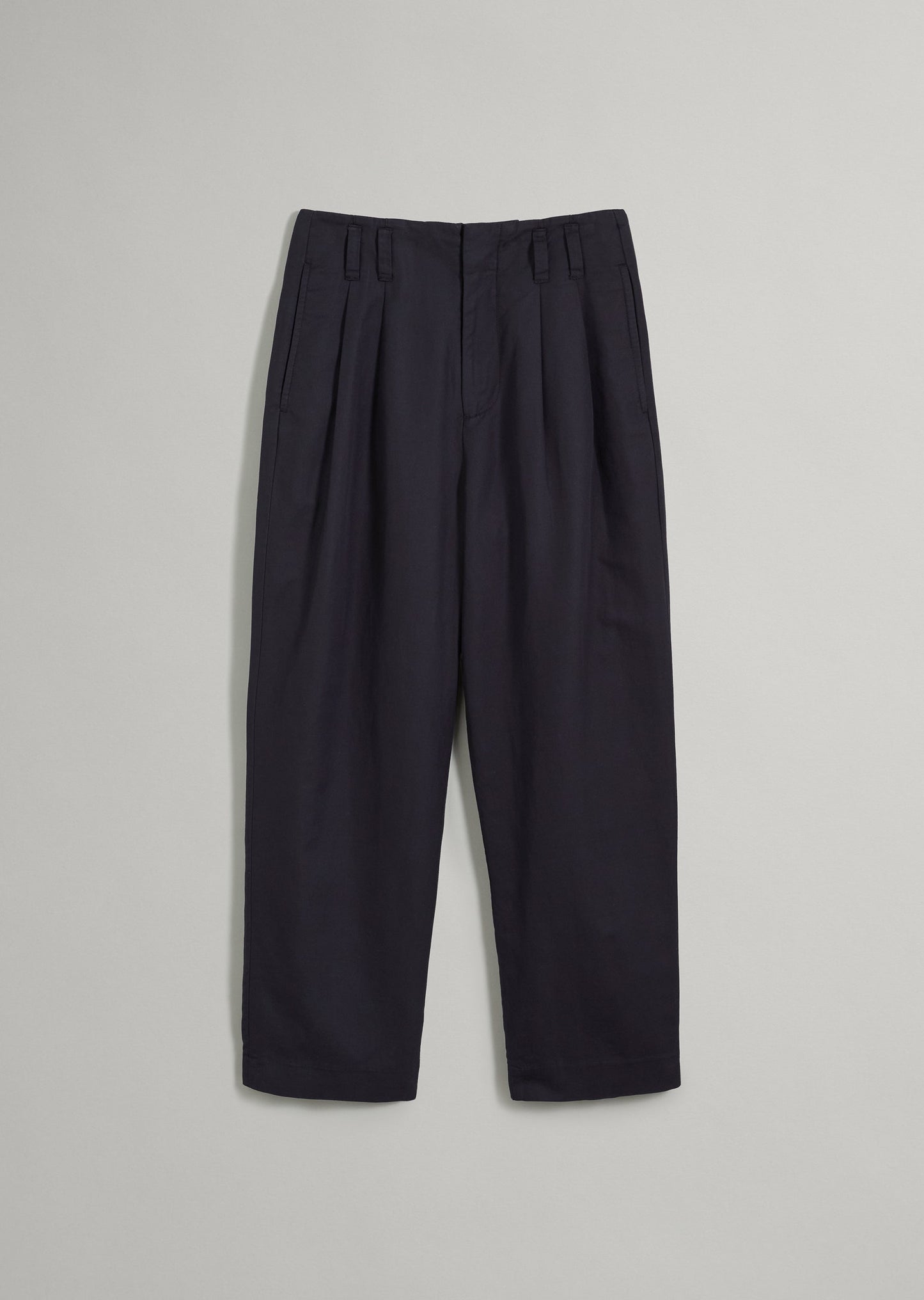 Pleat Front Pant