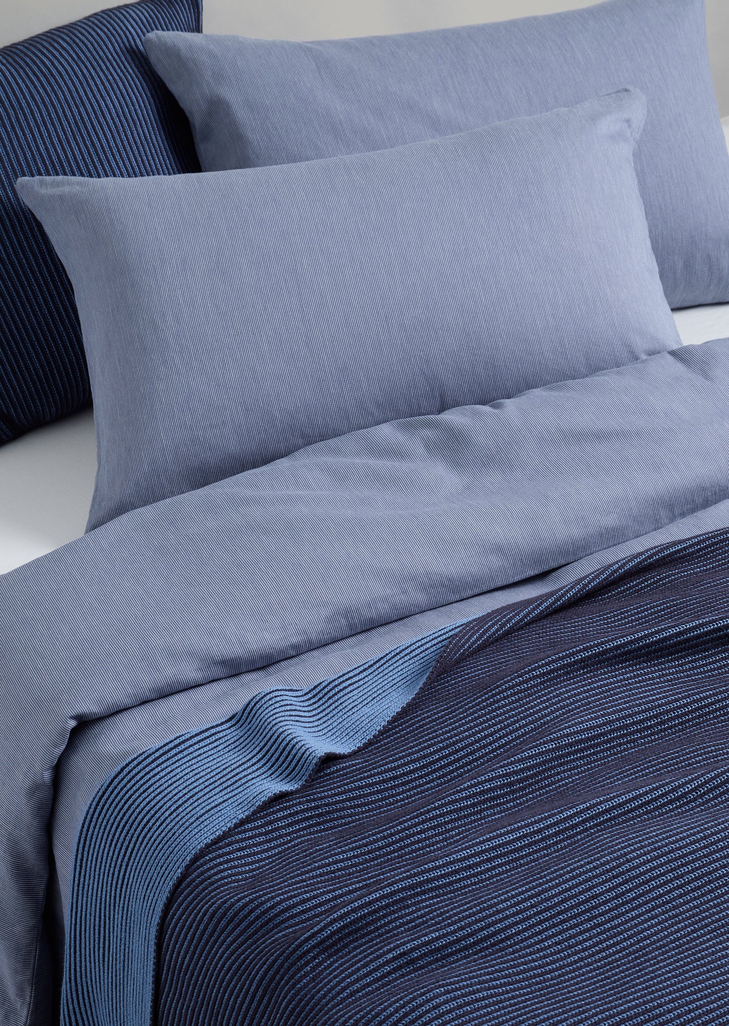 Plated Knit Throw