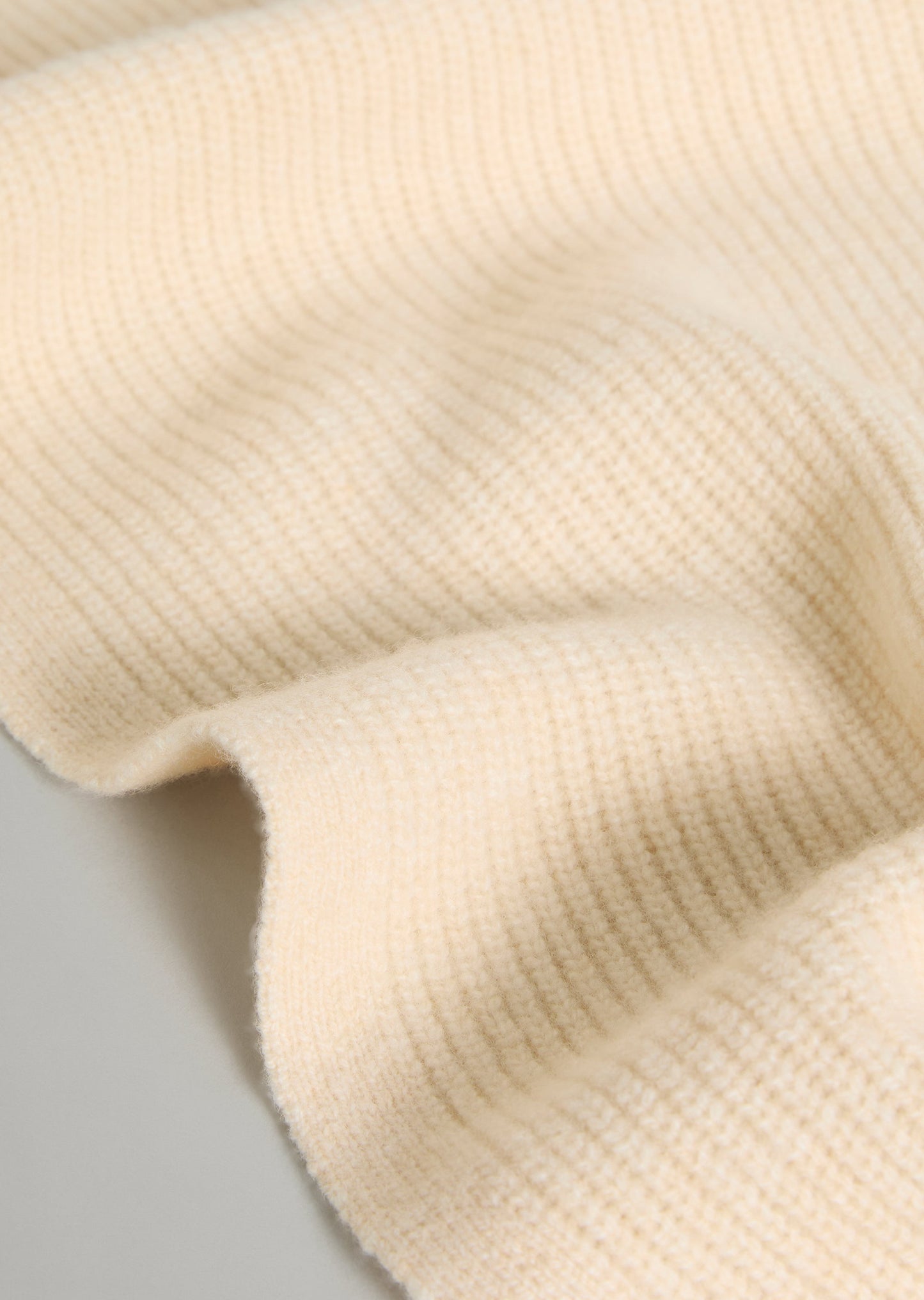 Lambswool Rib Knit Scarf